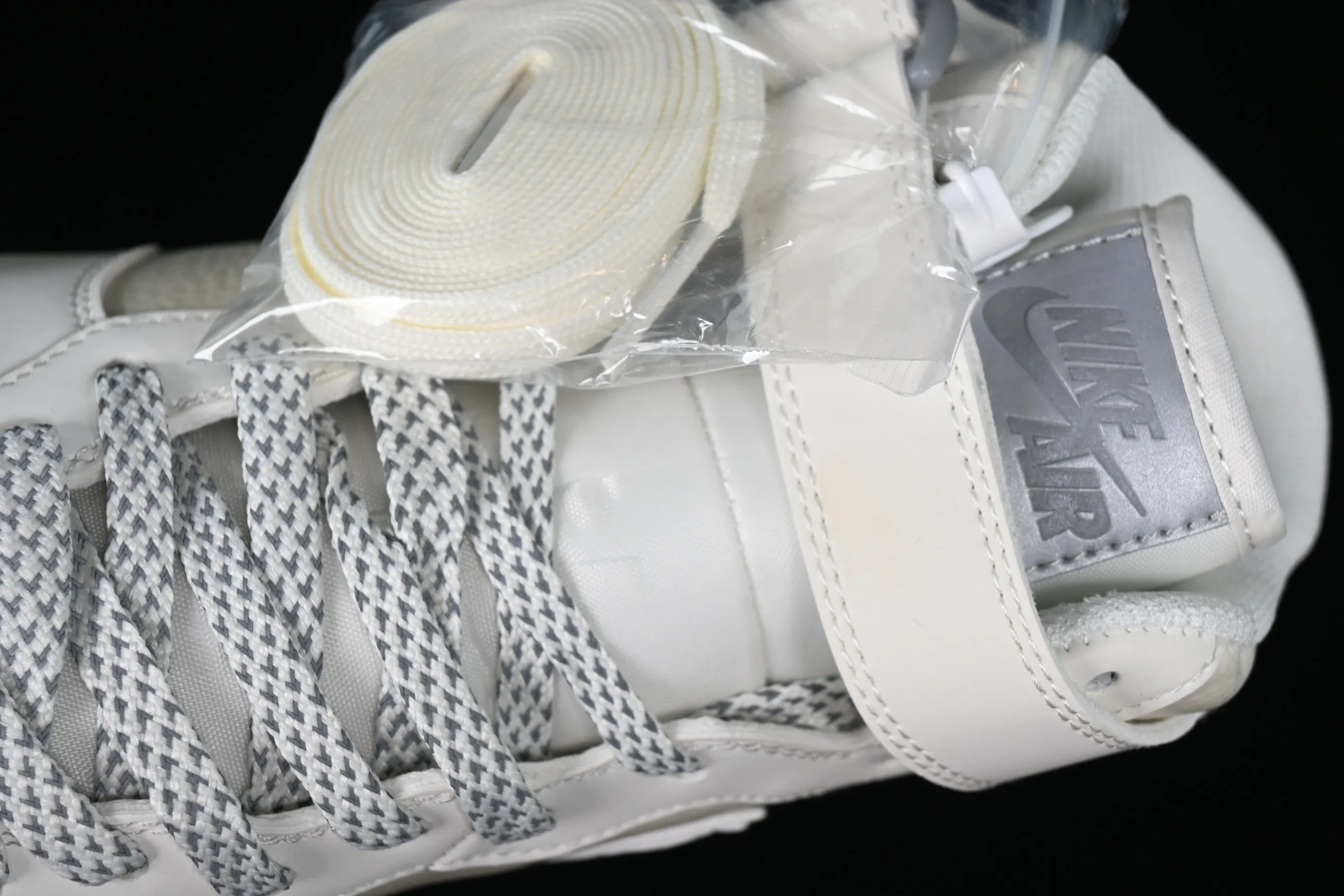 All categories Nk Air Force 1 Air Force series Nk Air Force 1 Mid Air Force mid-top Nk Air Force 1'07 Mid beige gray hook Starry Air Force One mid-top casual sneakers SH0235-522